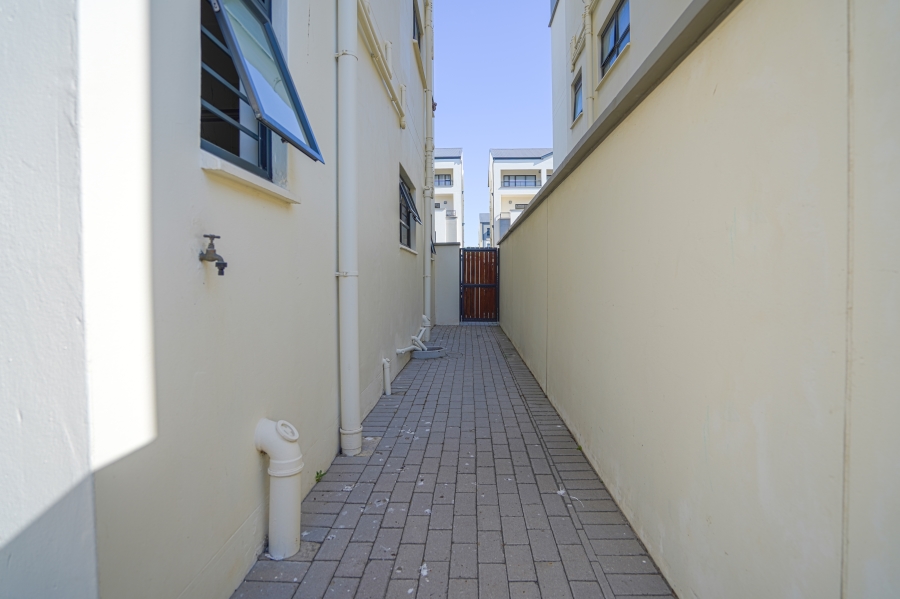 3 Bedroom Property for Sale in Sandown Western Cape